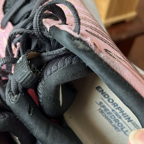 Light pink Saucony ladies shoes. Some wear but lots of life left in them. - Picture 6 of 7